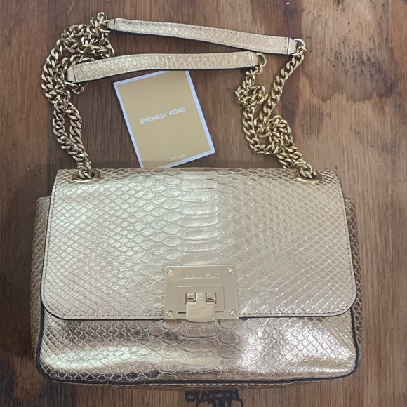 Michael Kors Med Tina Convertible Pale Gold Flap Flip Lock Embossed Leather Bag - Picture 1 of 17